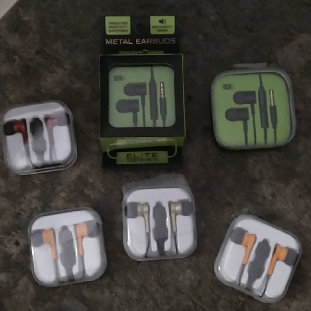 Earbuds